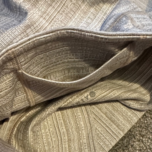 Athleta Textured Gray Fabric - Picture 3 of 3